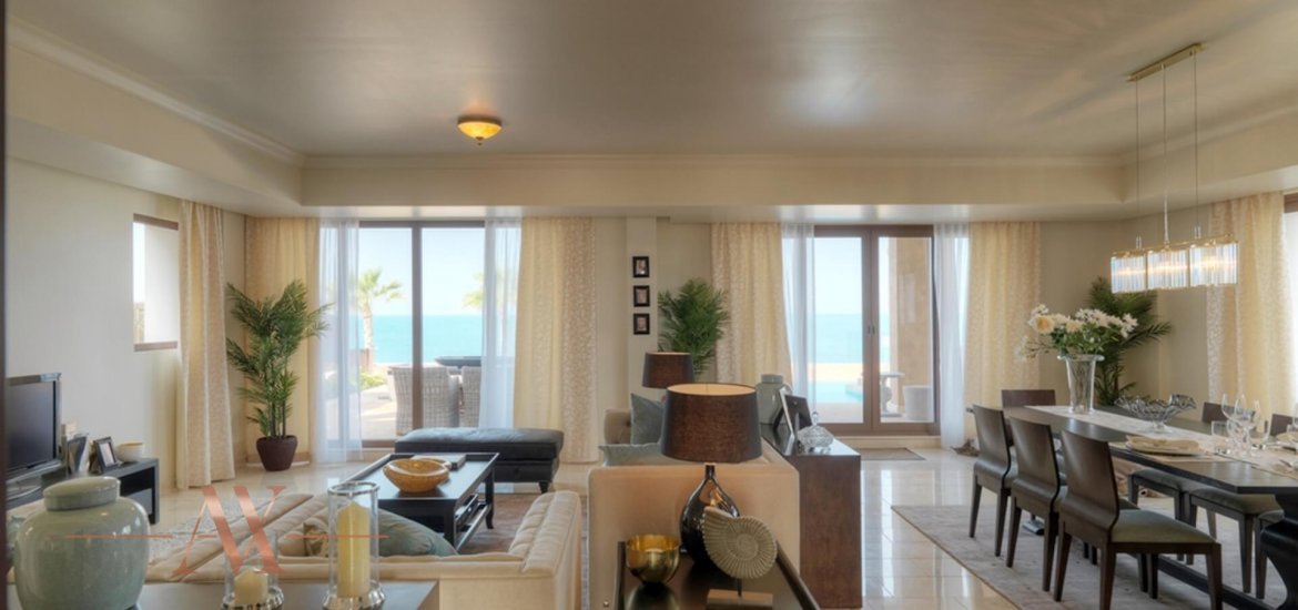 Villa en venta en Palm Jumeirah, Dubai, EAU 4 dormitorios, 1581 m2 No. 296 - foto 3
