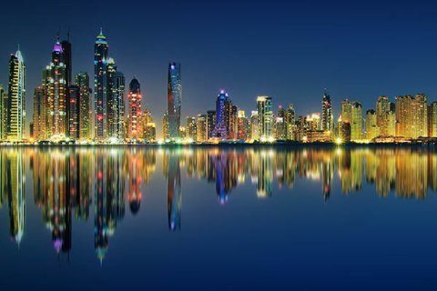 ¿Qué zona de Dubái es mejor para comprar una casa a la orilla del mar con piscina?