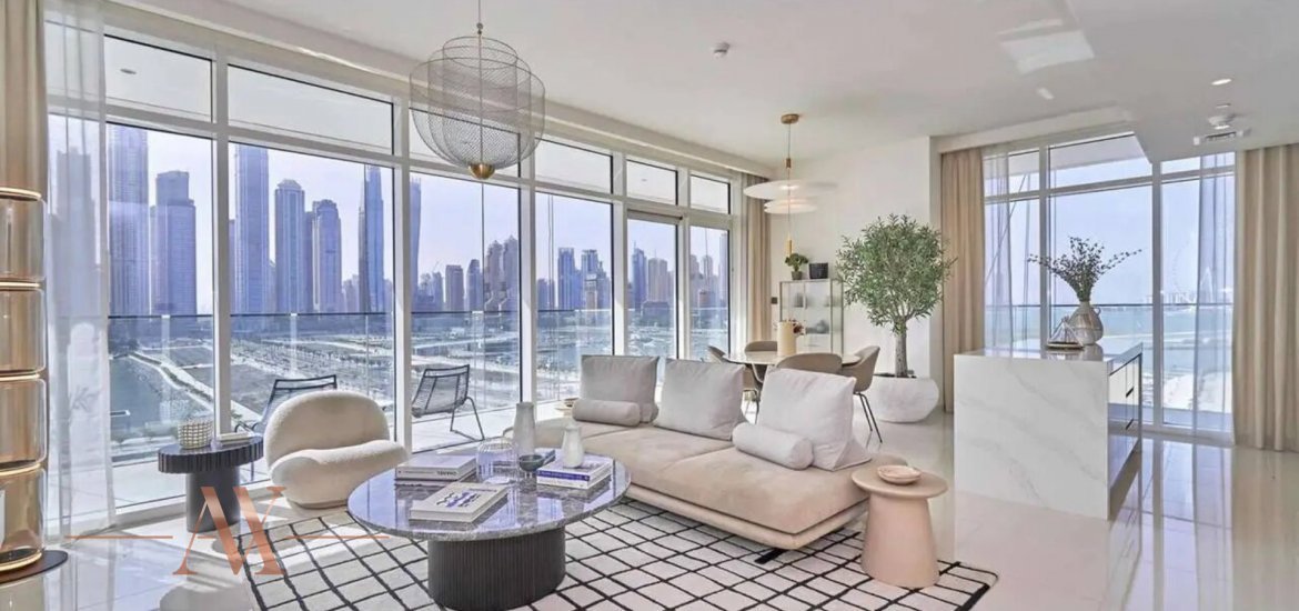 آپارتمان برای فروش درEmaar beachfront، Dubai، امارات متحده عربی 3خوابه , 179 متر مربع. شماره 421 - عکس 1