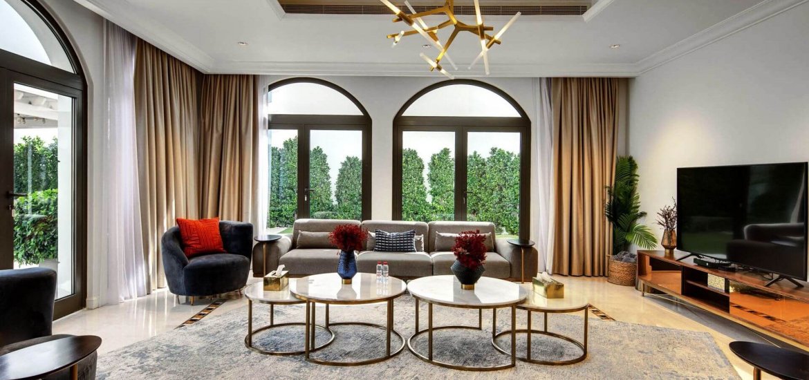 Villa in Palm Jumeirah, Dubai, UAE, 5 bedrooms, 465 sq.m. No. 956 - 1