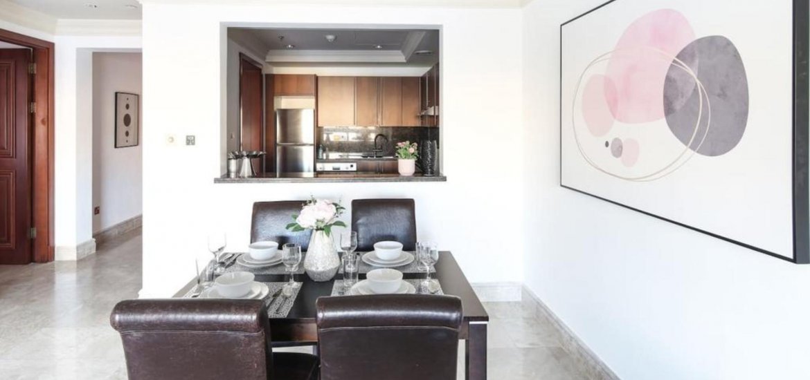 Apartment for sale in Palm Jumeirah, Dubai, UAE 2 bedrooms, 179 sq.m. No. 2154 - photo 1